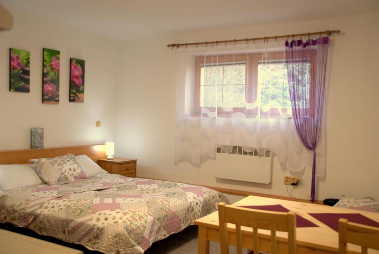 Privat Nika Zavazna Poruba Exterior foto
