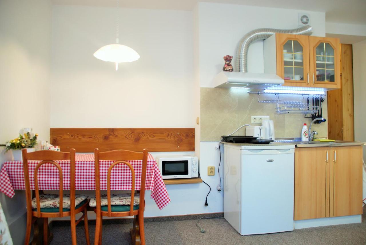 Privat Nika Zavazna Poruba Exterior foto