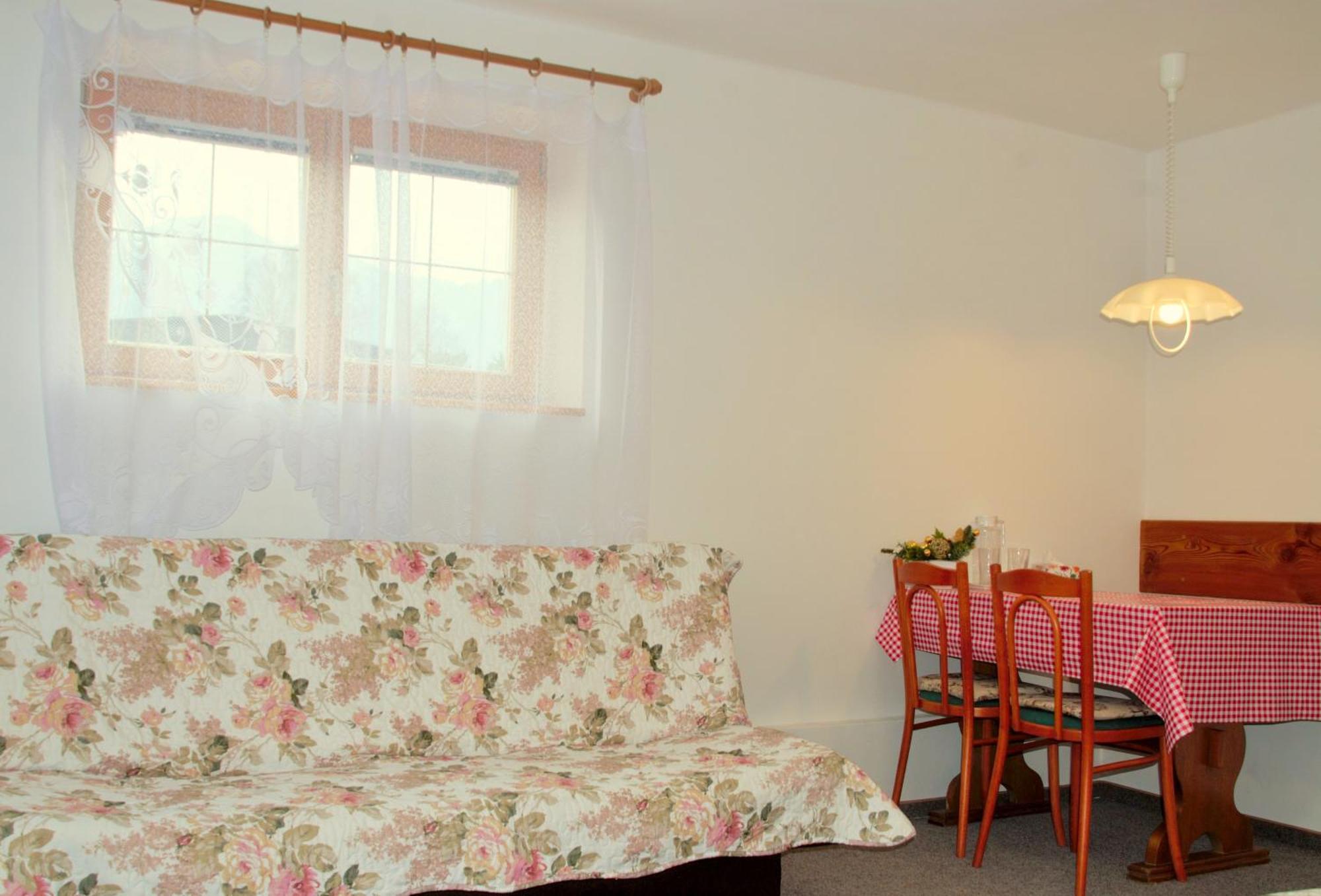Privat Nika Zavazna Poruba Quarto foto
